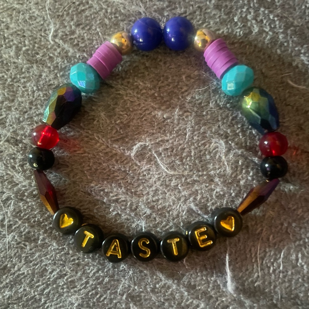 Sabrina Carpenter inspired bracelet